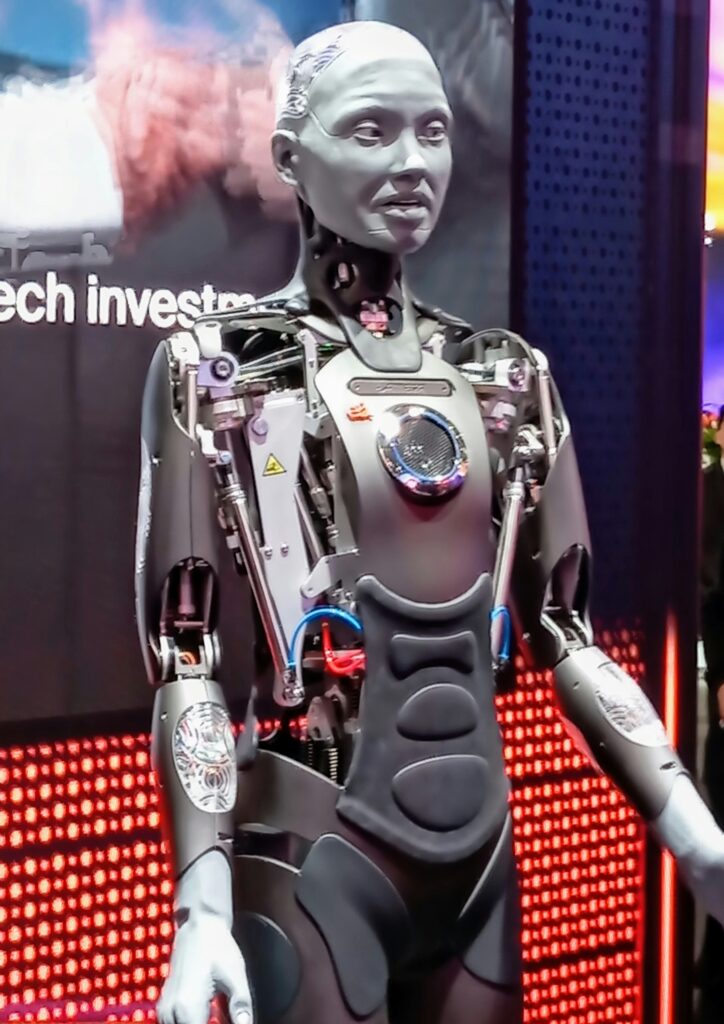 Este post apresenta a Inteligência Artificial de forma divertida e acessível, explicando como ela funciona, onde está presente no nosso dia a dia e os desafios éticos envolvidos. Com linguagem leve e cheia de analogias bem-humoradas, o texto mostra que a IA não é só coisa de filme futurista — ela já está em aplicativos, redes sociais, e até nos corretores de texto. O post também alerta para os cuidados que devemos ter com a IA, como privacidade e vieses nos dados, mas sem perder o tom descontraído.